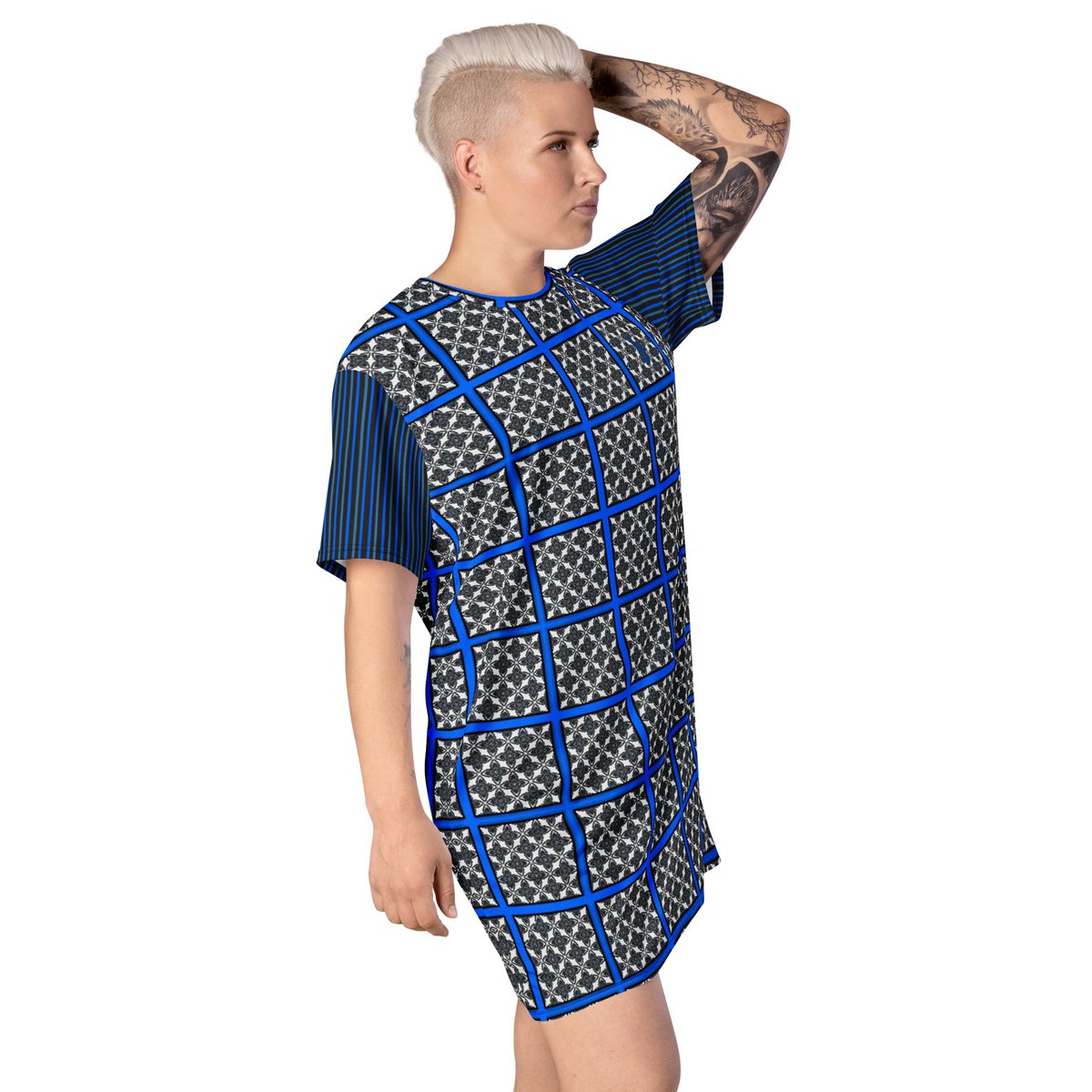 AtelierM_EGVA's tweet photo. Robe T-shirt - Andor https://t.co/TjezMVa08K M-EGVA® https://t.co/6gs3OgEUUk