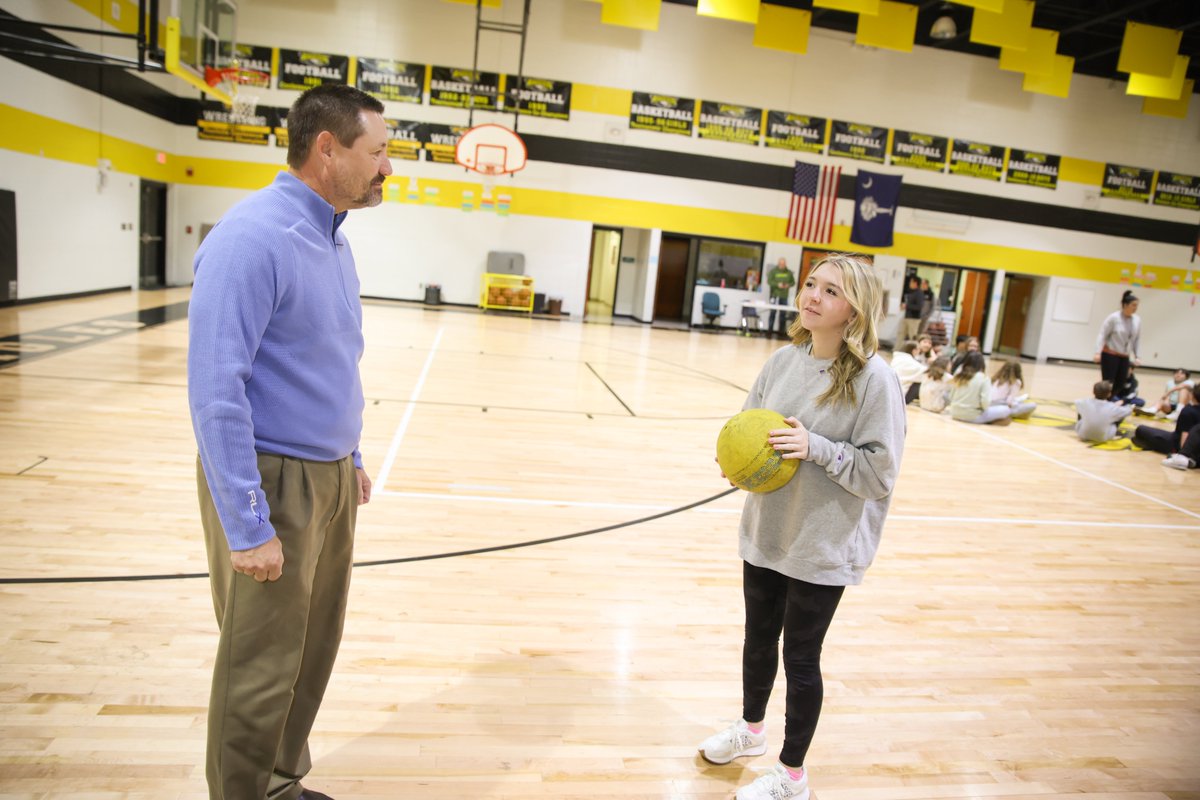 SpartanburgD2's tweet photo. As part of School Board Appreciation Month, our Trustees are making special visits to our campuses. #D2DifferenceMakers
Recently, Mr. David Garner spent some time at Chesnee Middle School.
During his stay with the Eagles, he saw the awesome weight room that has recently been installed at the school, spent time with CMS Teacher of the Year Jeremy Baughman and talked about the school winning the Foothills Conference Championship in Wrestling, heard about the sharks and minnows game from Lilly in PE class, and got a drumming lesson from Messiah in Mrs. Keeling's music class.
We are so thankful for Mr. Garner and all of our wonderful Board Members!
