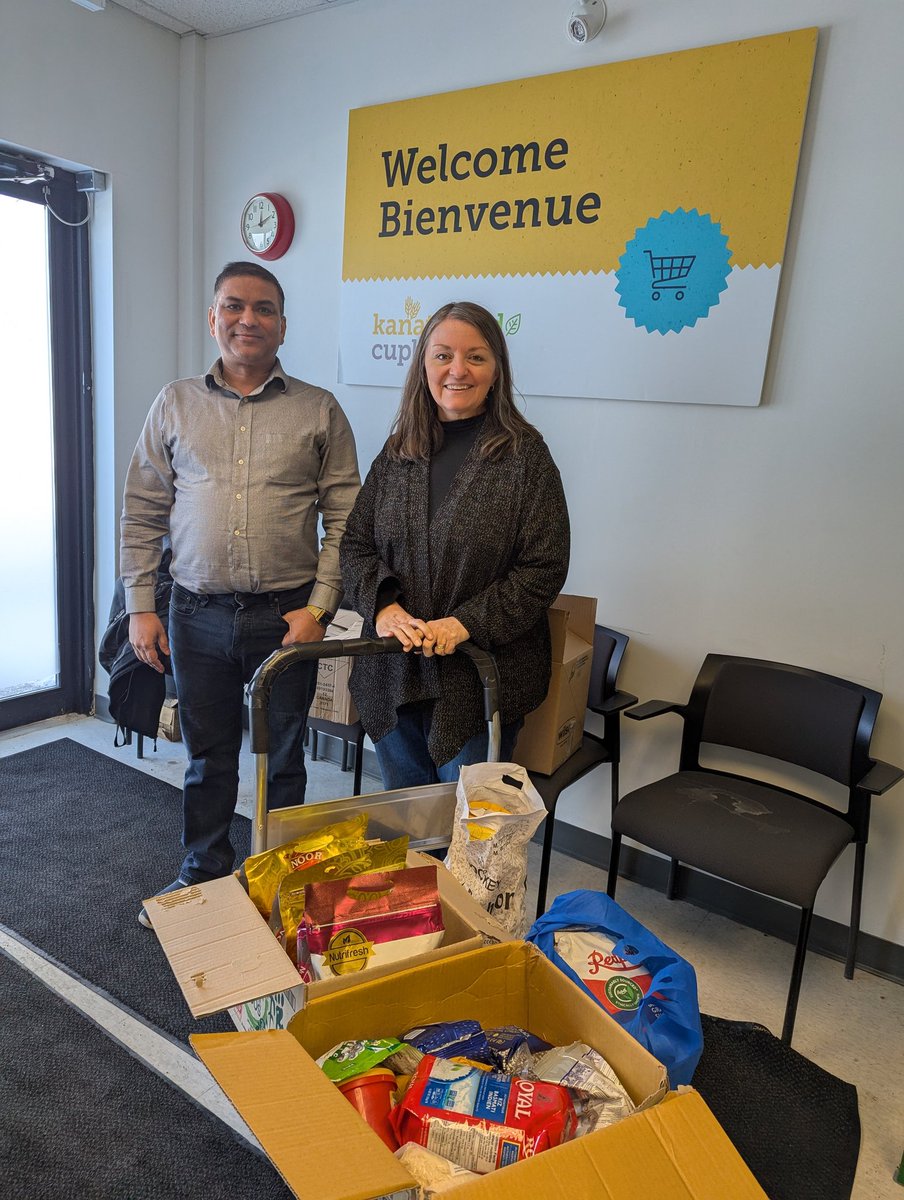 snagmani's tweet photo. Today, I had the opportunity to deliver non-perishable items collected through last month’s food drive to the Kanata Food Cupboard. A heartfelt thank you to everyone who contributed to supporting local families in need.
Let’s continue this spirit of giving! https://t.co/wUQkB7jFsv