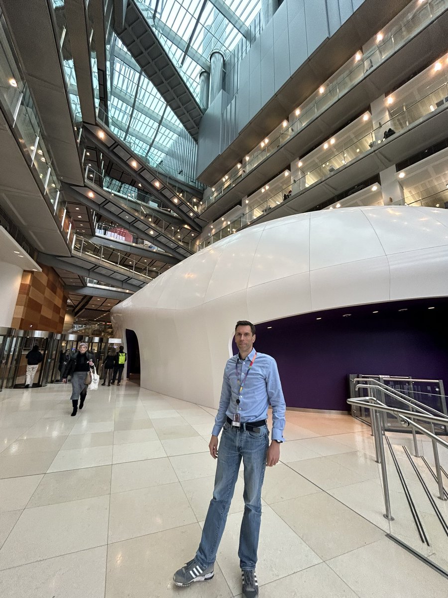 Krishnaswamy Lab (@krishnaswamylab) on Twitter photo Great to finally meet <a href="/christophertape/">Chris Tape</a> in person at <a href="/ucl/">UCL</a> London, also visited the <a href="/TheCrick/">The Francis Crick Institute</a> and the Erik Sakai Lab!! Lots of cancer, optimal transport, cell dynamics talk about. Great to finally meet <a href="/christophertape/">Chris Tape</a> in person at <a href="/ucl/">UCL</a> London, also visited the <a href="/TheCrick/">The Francis Crick Institute</a> and the Erik Sakai Lab!! Lots of cancer, optimal transport, cell dynamics talk about.