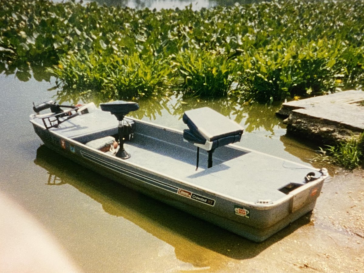 ikeliveshow's tweet photo. The OG! Coleman Crawdad! Who had one?!
#WatchIkeLive #OG #Tinyboat #JonBoat https://t.co/EM0wCRuIRB