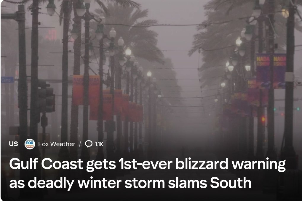 Y'all wanna know what it's like living in a #Florida #beach town? It's exactly not like this normally. We currently have about 4" and it's still steadily falling.