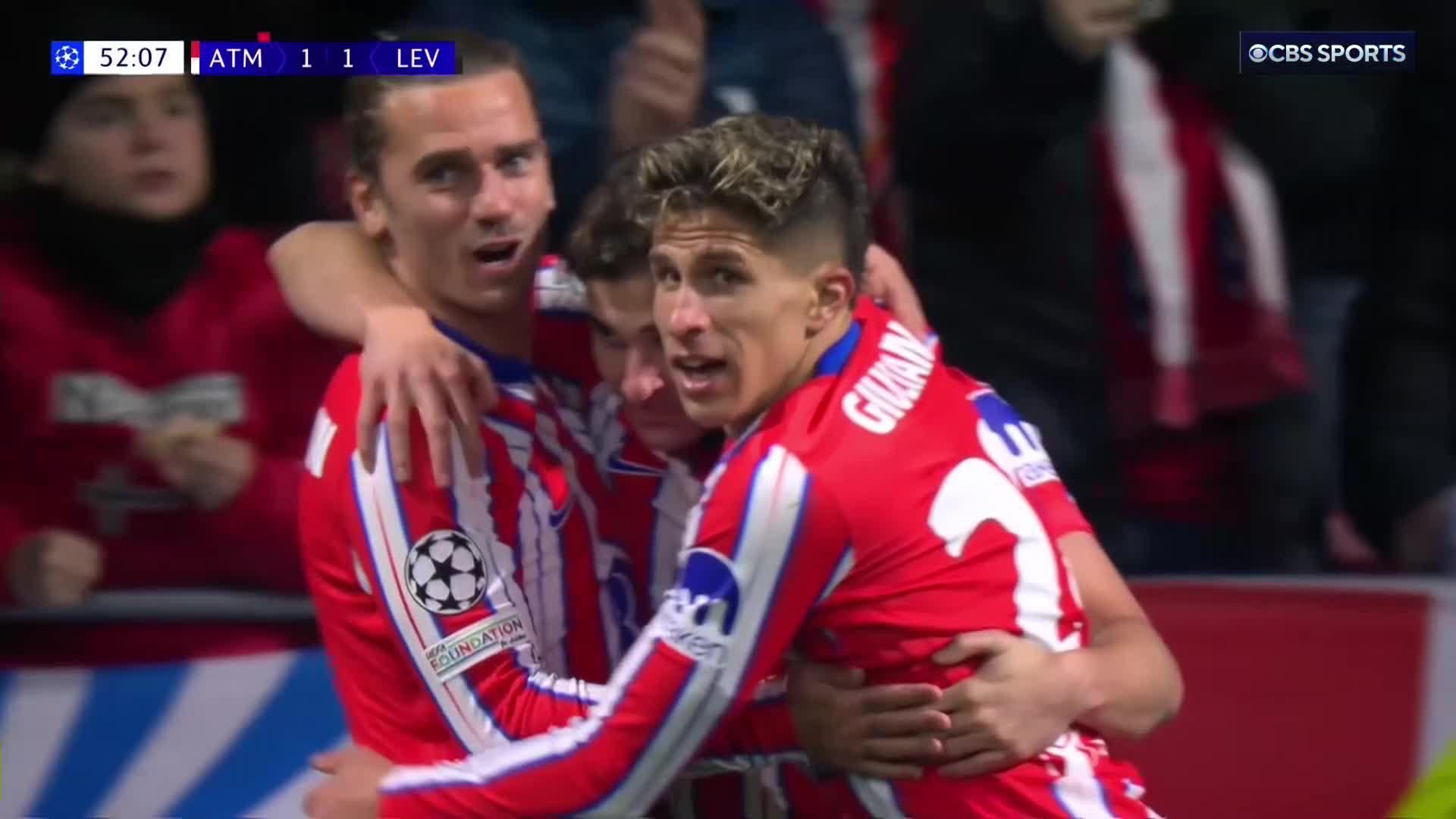 A stunning solo goal from Julián Alvarez to get 10-man Atletico back on level terms 😤