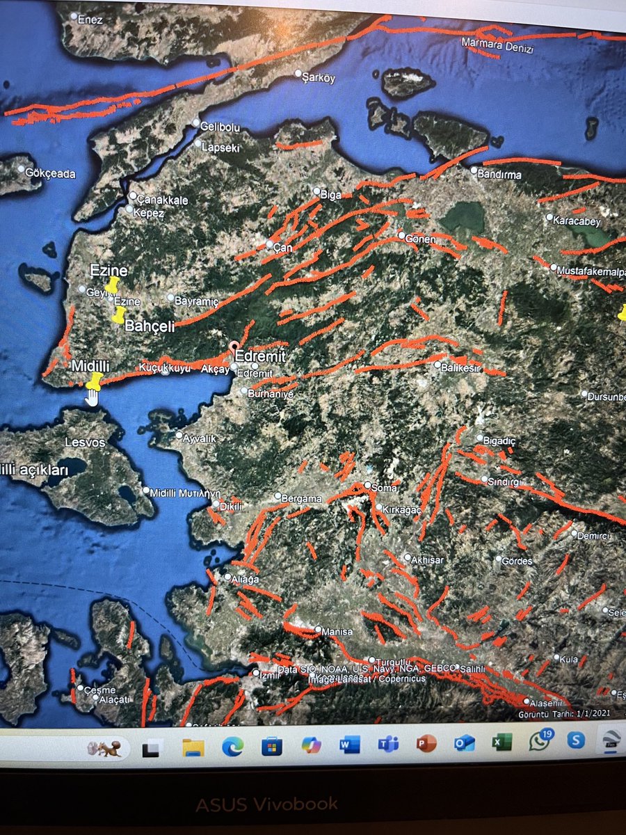 Edremit Körfezinde, Ege Denizinde, Edremit Fay Zonunda 5,3 büyüklüğünde bir deprem oldu. Bu fay zonu Kuzey Anadolu Fay Zonunun güney kolunu temsil ediyor. Bu körfezde 1944 yılında 6,8 büyüklüğünde korkutucu bir deprem olmuşu. Marmara bölgesi ve kuzey Ege genelde stres biriktiriyo
