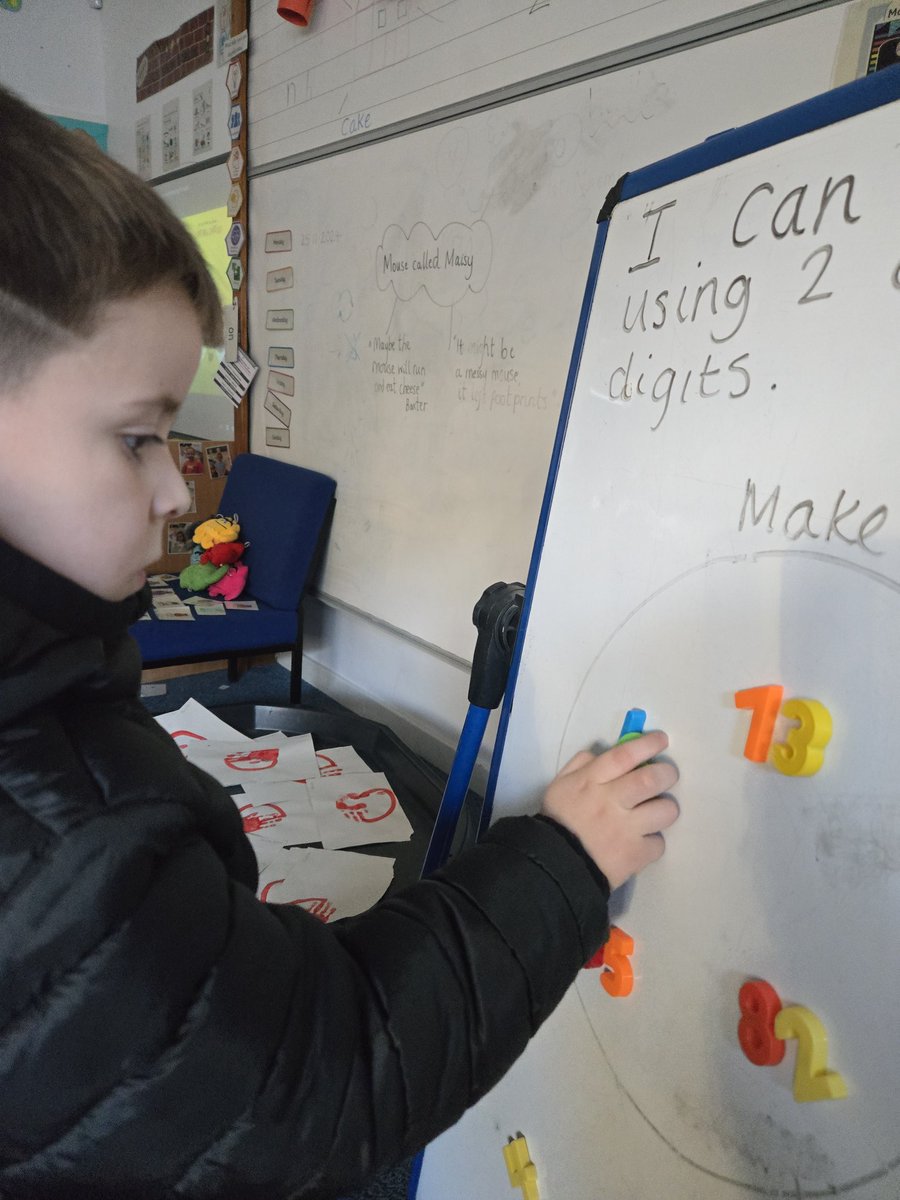 MrsMcGuireAnto's tweet photo. We learned to make bonds to 5 and 10 today using cubes, numicon and magnetic numbers. #antonumeracy. https://t.co/9WkIW9PDQU