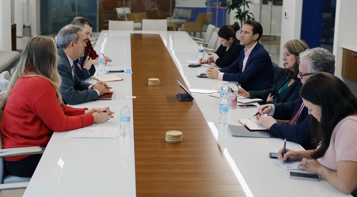 Danielle Smith tweet media