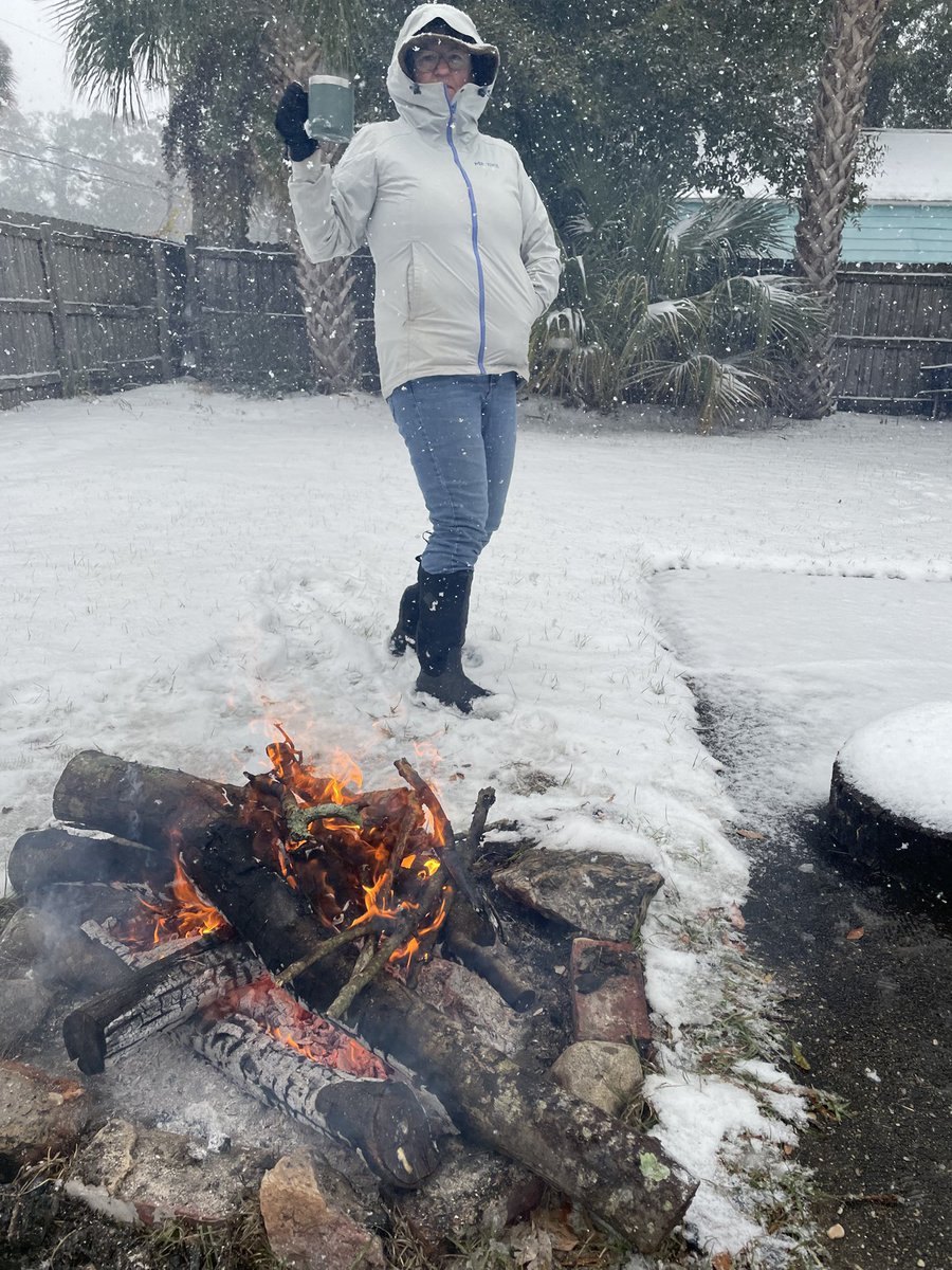 maggie_twit's tweet photo. @theblackcowgirl 

Wearing my Muck Boots in the snow in Pensacola, Florida today! 

Thank you. https://t.co/D40bvlSjeb