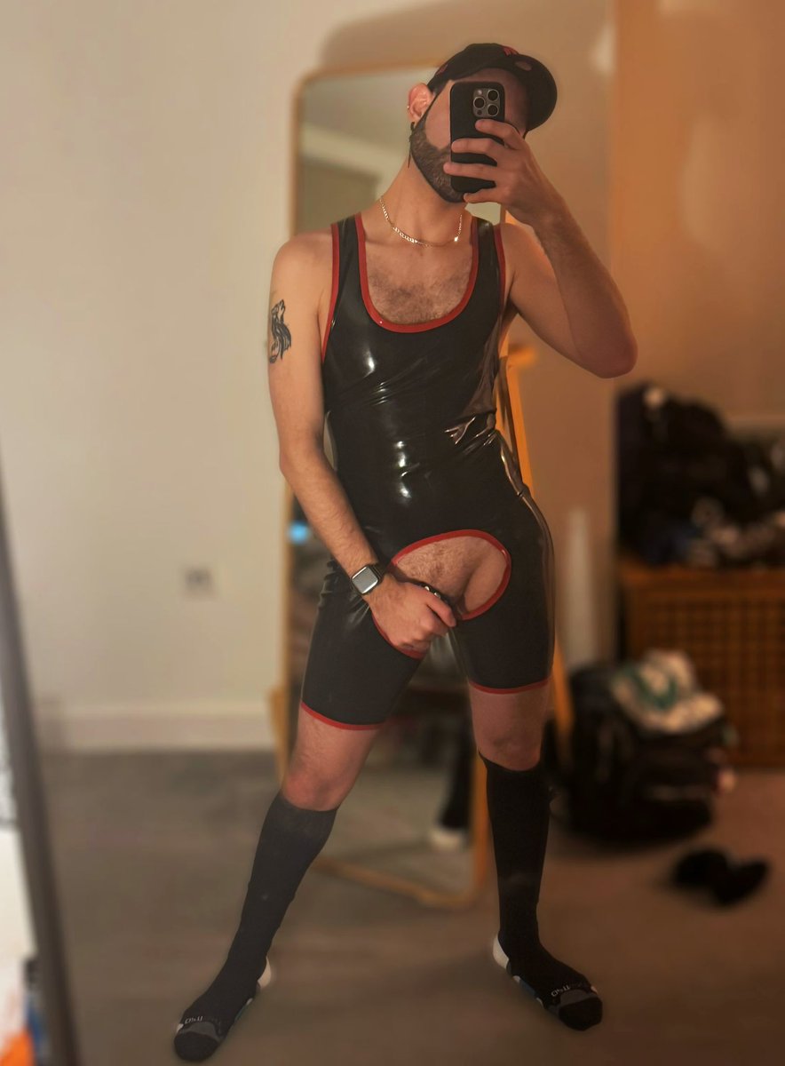 HardxXxJ's tweet photo. I do love trying on different fetish outfits. It really shows off different sides to my personality. 😈 #spandex #naughty #fetishwear #fetish #horny https://t.co/TCxEGGfDit