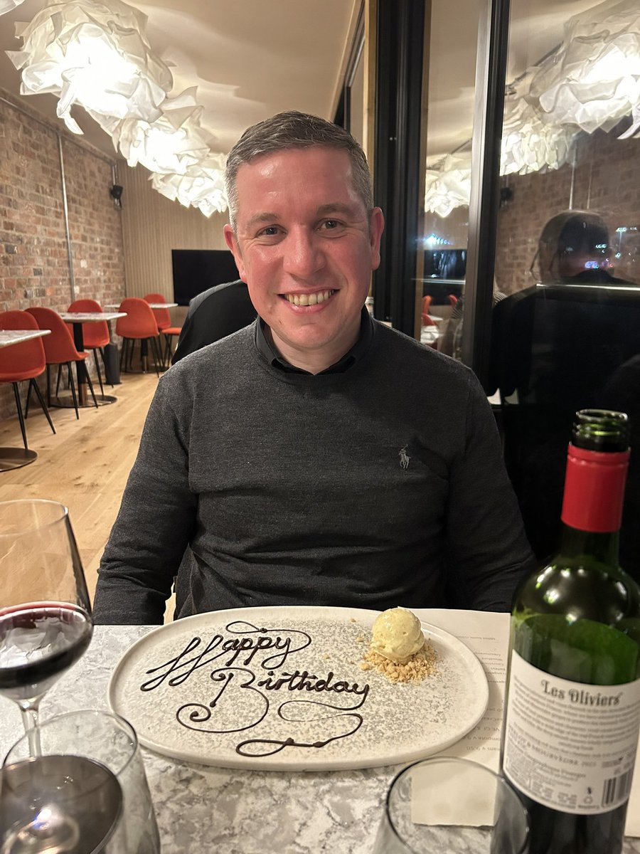 RWaters0809's tweet image. Happy Birthday to the wonderful @CWaters_SAFC. An amazing dad, husband and best SLO in the country. We love you very much 😘