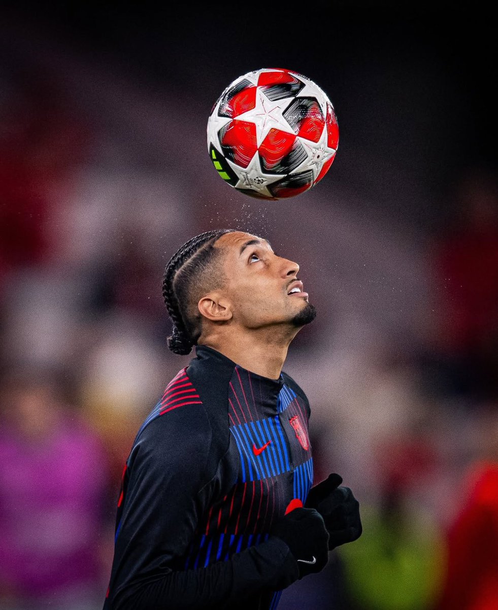futebol_info's tweet photo. CRAQUE! CRAQUE! CRAQUE!

📸 FC Barcelona https://t.co/oF7tEhCgrF