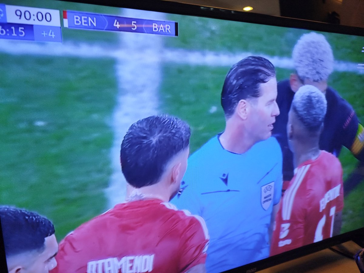 AviG91's tweet photo. הפאץ' החדש של EA FC נראה ליט https://t.co/oZjU7rcich