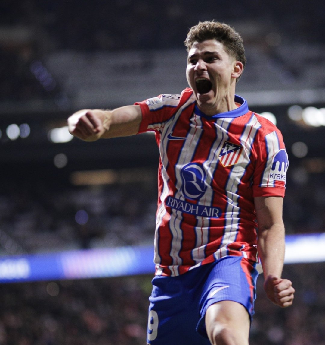 SentimientooATM's tweet photo. HOY SI QUE SI HA NACIDO UN IDOLO EN EL METROPOLITANO https://t.co/4xD2wMPZIk