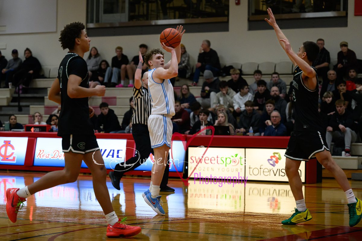 Mark Morris Boys Basketball vs Evergreen - 01.20.25 full album here: …gelohsportsphotography.shootproof.com/mmboysbasketba…