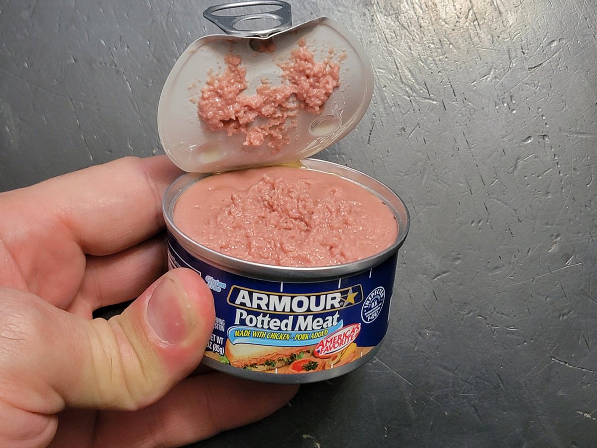 SimonStormRider's tweet photo. Has been about 30 years since I've had a potted meat sandwich... wouldn't mind going another 30 years till I have another. #PottedMeat https://t.co/7B0KEmVUEZ