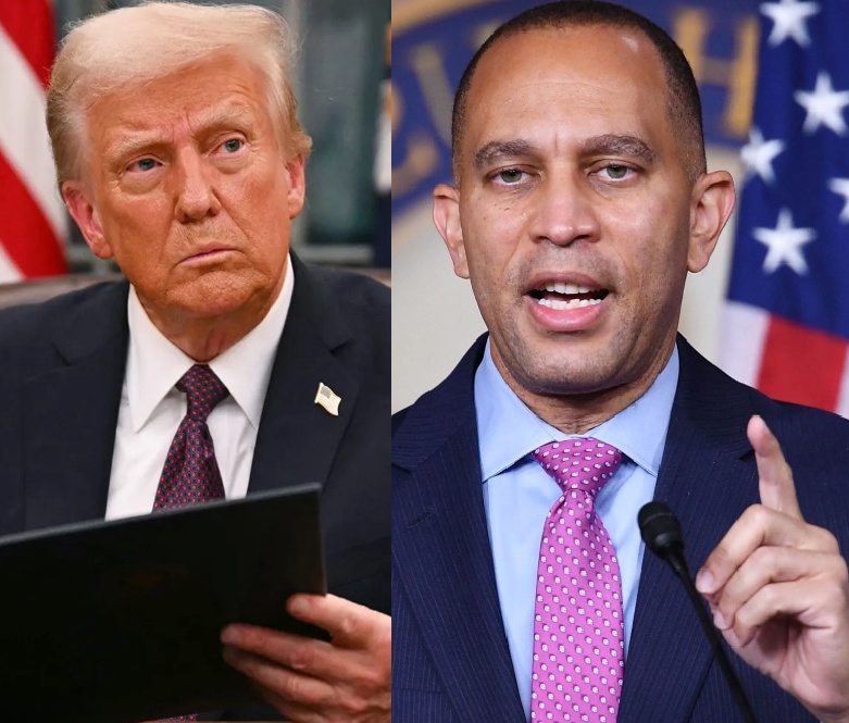 BREAKING: House Minority Leader Hakeem Jeffries torches Donald Trump for his stunningly corrupt blanket pardon of the January 6th insurrectionists and puts the entire Republican Party on notice.

This is exactly the kind of leadership we need right now...

"House Republicans are
