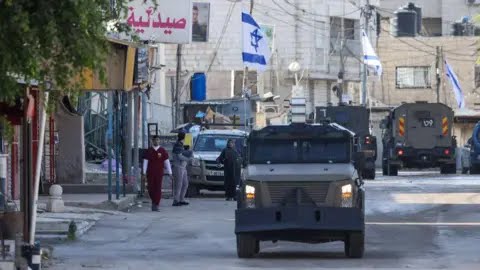 TurksWordcom's tweet photo. 🇵🇸 Nine Palestinians killed as Israeli forces launch major operation in Jenin https://t.co/6MCCtnD944