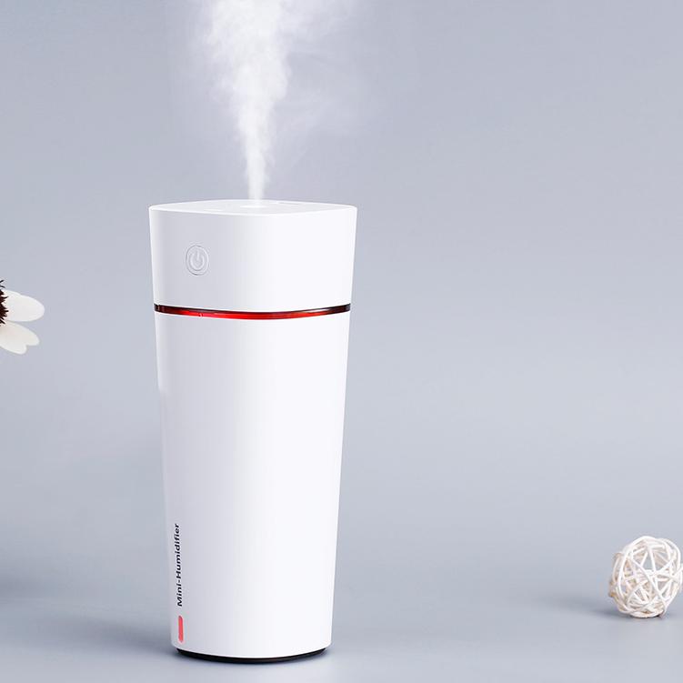 UnicunShop's tweet photo. Dry air got you down? π© This mini humidifier is a lifesaver! π¦ Quiet, portable, AND it has a nightlight! β¨ Shop now and breathe easy! https://t.co/OdWSWtq2qC π¬οΈ #humidifier #portablehumidifier #dryairproblems #selfcare #sleepwell https://t.co/xNai4mlRjW
