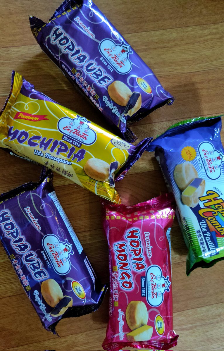 dianneeemsls's tweet photo. Dennese: Anong flavor ba?
Mii: Kahit ano huwag lang may cheese. https://t.co/n7LvYLmC5X