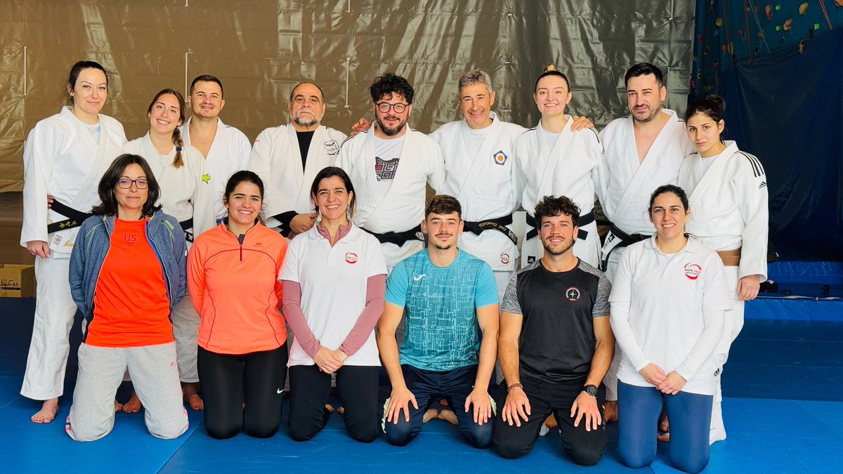 PeopleBronx's tweet photo. 🥋Judo Beyond Boundaries: Social Inclusion through Safe Falls &amp; Imagination Games

🥋Theoretical Foundations of Safe Falling Techniques and Injury Prevention at Universidad de Sevilla 

#ErasmusPlus #EC #ANPCDEFP #BronxSportClub #FALLIMAG4JUDO #UniversidadDeSevilla #FujiClub https://t.co/Ud2Vq2TmrN