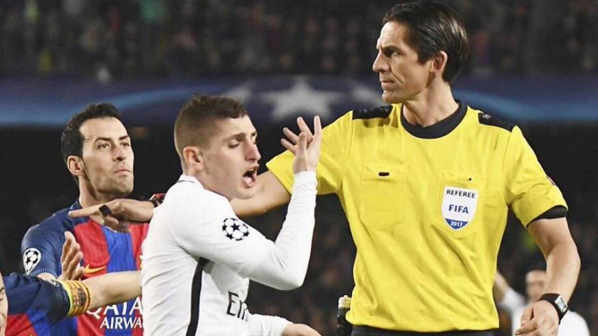 FJRealMadridCF's tweet image. Danny Makkelie, el árbitro que ha perpetrado el escandaloso atraco del Barcelona al Benfica en Lisboa, se suma a los Stark, Øvrebø o Aytekin.
Son la vergüenza de Europa.