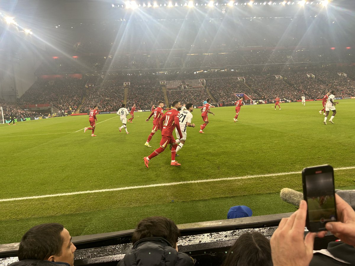 michael_mlynek's tweet photo. Unreal seat, nice one for sorting me out again UTR 🔴 @REDTICKETSYNWA_  @makepeaceeee https://t.co/bXQLXT46pD