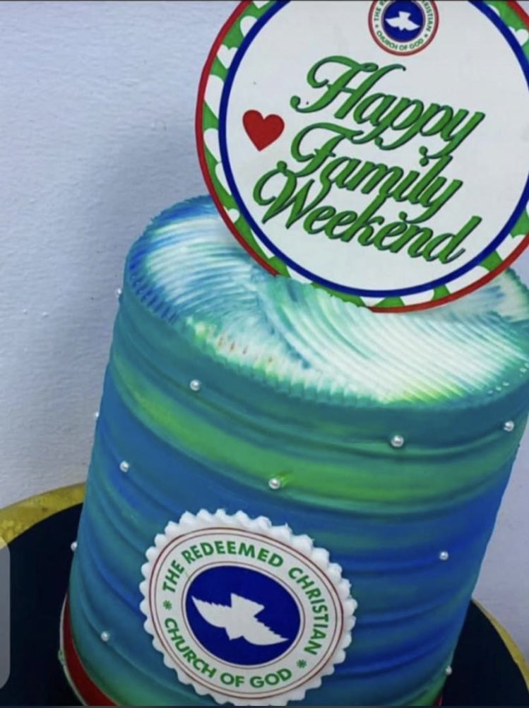 bxnmi's tweet photo. Hi guys🤗 I bake the yummiest and moist cakes in Lagos. Please patronize me. I deliver anywhere in Nigeria https://t.co/JUCma9Mdyq