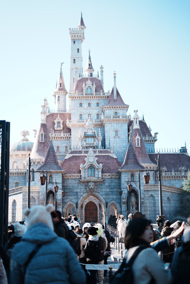 tarou1182's tweet photo. ディズニーに行ったよ https://t.co/Pu3IXuGfoK