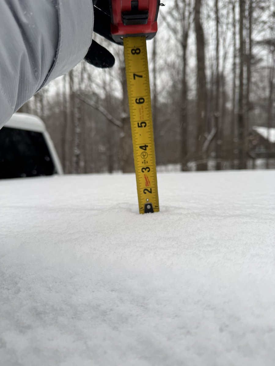 kt_cormier11's tweet photo. @NWSAtlanta Sharpsburg, Ga at 5pm https://t.co/mGxjoq0aL1