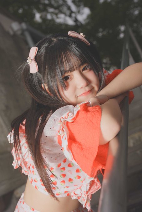 Twitterのコスプレ画像25