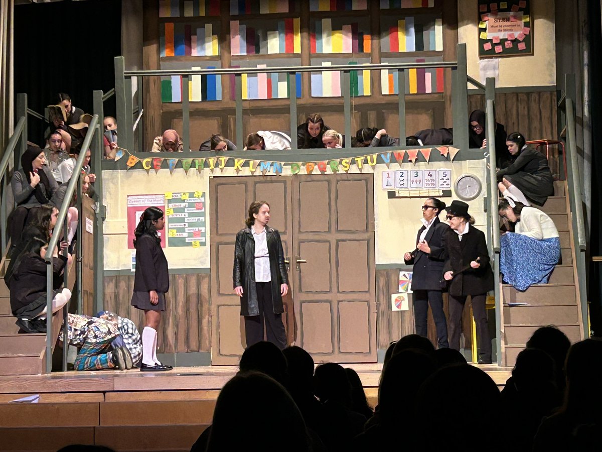 stpaulsg's tweet photo. What an opening night performance of #Matilda tonight from our incredible TYs! Tickets are only available for Wednesday and Thursday so don’t miss out on this incredible show - get your ticket now on https://t.co/uDl0sD4eTU @lecheiletrust1 https://t.co/NLnYMIMUu8