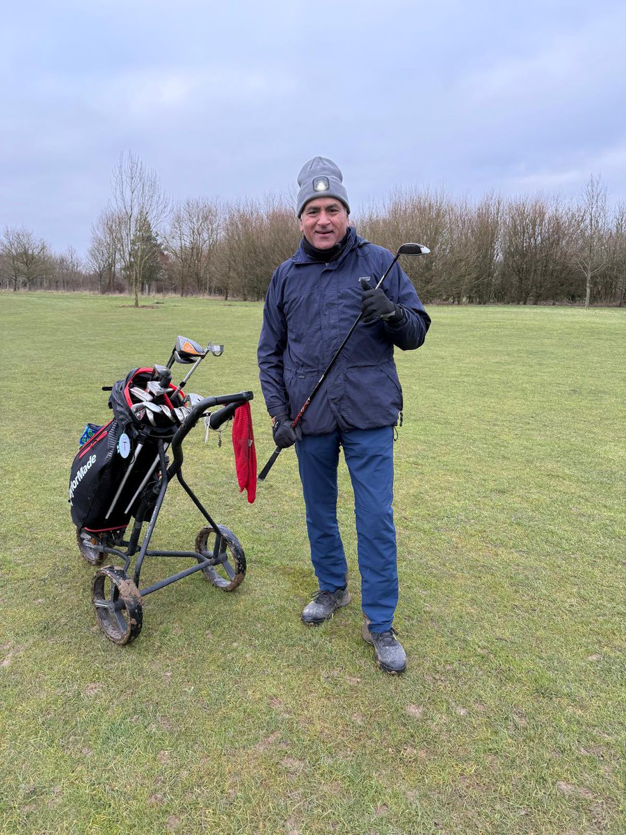 DrAshrafChohan's tweet image. “At 0 degrees, golf isn’t just a game—it’s a test of grit, precision, and passion. ❄️🏌️♂️ #WinterGolf #BeyondTheGame”