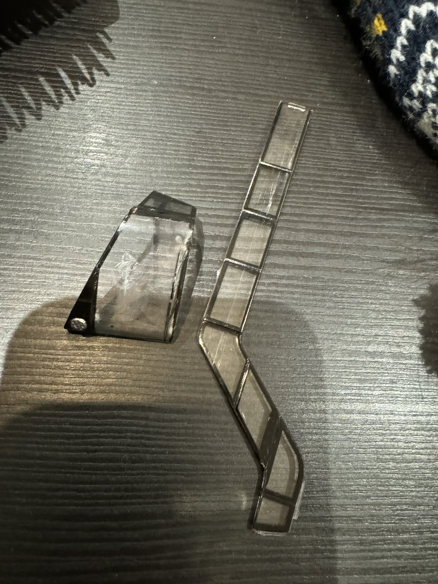 Woogie_bc's tweet photo. @ltmuseum very disappointed with this toy we spent lots of money on which within 12 hours is completely broken, wheels compressed, windows cracked easily and windows completely failed off 😕 https://t.co/VXKWMthziV