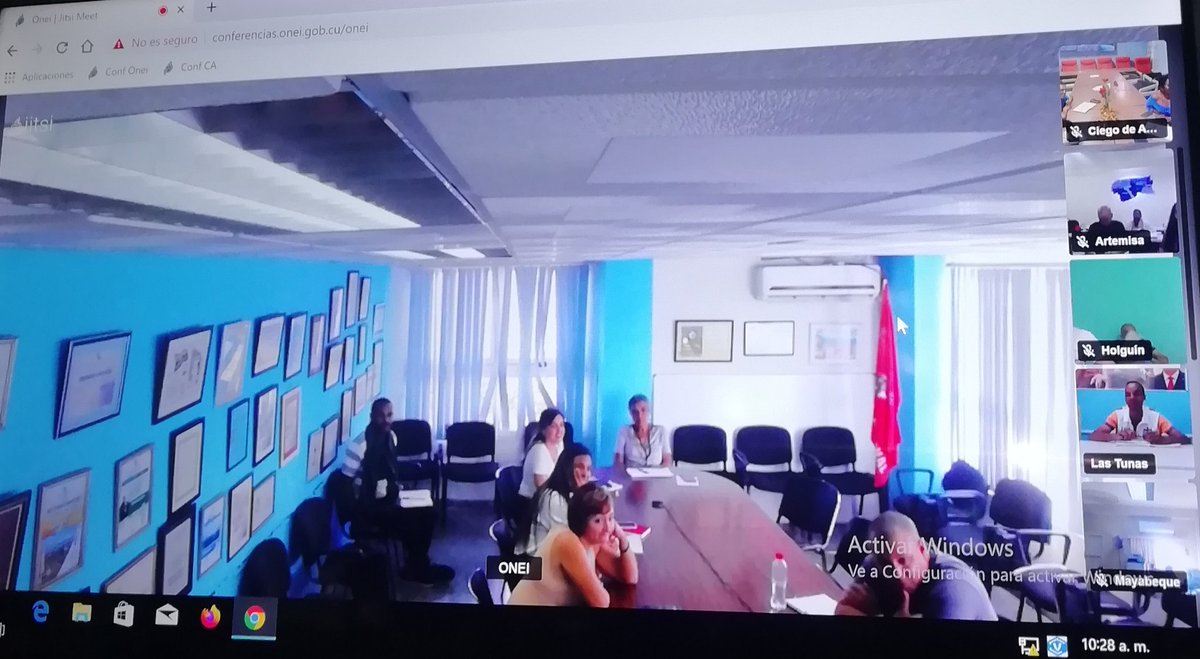 AvilaOnei's tweet photo. 📝Desde el #CEPDE d @CubaONEI📊 Videoconferencia🖥️ s/las Encuestas a la👥en el 2️⃣0️⃣2️⃣5️⃣, calendario y orientaciones. Asimismo se analizan resultados d la ENO y se precisa culminación d Indicadores VIH, del 2024. En su mayoría c/ empleo d disposit. móvil d captura. #LatirAvileño https://t.co/sXGfKA4gCI