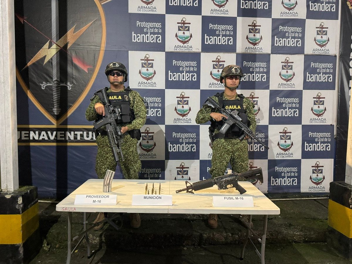 Un duro golpe propinó la <a href="/FNP_ArmadaCol/">Fuerza Naval del Pacífico</a> de nuestra <a href="/ArmadaColombia/">Armada de Colombia</a> y <a href="/GaulaMilitares/">GAULA MILITARES</a> con apoyo de <a href="/PoliciaColombia/">Policía de Colombia</a>, a los Shottas y los Espartanos en Buenaventura, #ValleDelCauca, tras el hallazgo de material de guerra y la captura de un sujeto en flagrancia.

Las #FuerzasMilCol