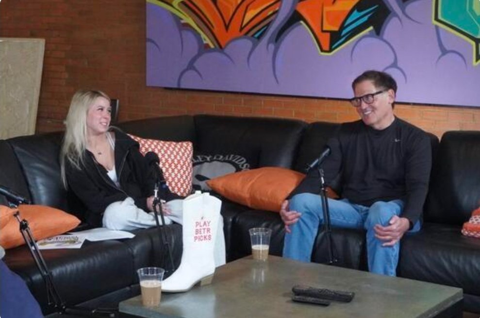 Brick Suit tweet media