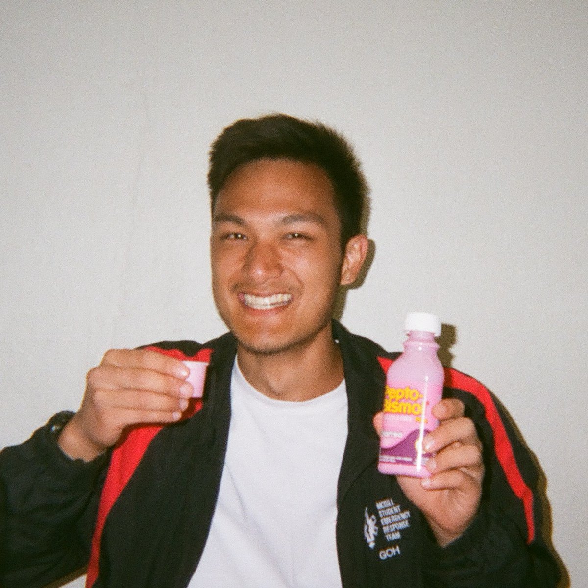 The Malahat Review (@malahatreview) on Twitter photo "But it never became a place I felt totally at home, especially since my return there was not by choice."
Marcel Goh <a href="/GarcelMoh/">Marcel Goh</a> is the winner of our 2024 CNF Prize with his piece “Lanterns.”
Read his interview here: malahatreview.ca/interviews/goh… "But it never became a place I felt totally at home, especially since my return there was not by choice."
Marcel Goh <a href="/GarcelMoh/">Marcel Goh</a> is the winner of our 2024 CNF Prize with his piece “Lanterns.”
Read his interview here: malahatreview.ca/interviews/goh…