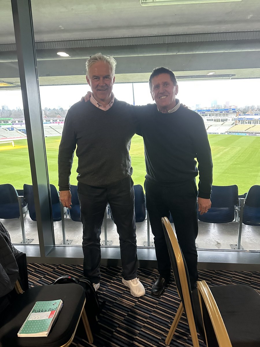 peterhardy51's tweet photo. Many thanks to @brainhaldorf & #steveperryman for a really great afternoon at @WarwickshireCCC in Birmingham where Steve talked about his life in cricket over 50 year period as a player & coach. Another fine @CricketSociety event. https://t.co/muadxbepss