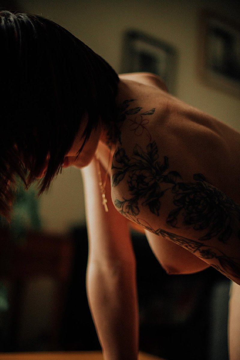 sharpbladx's tweet image. Détail

Photographe: @X_ald_X 

#nu #nue #nuart #nuartgallery #nurartist #shibari #encorder #cordes #studio #studiophotography #photography #photographer #photo #art #artgallery #artistic #artisti #artistique #dénudé #photoart #paris2024