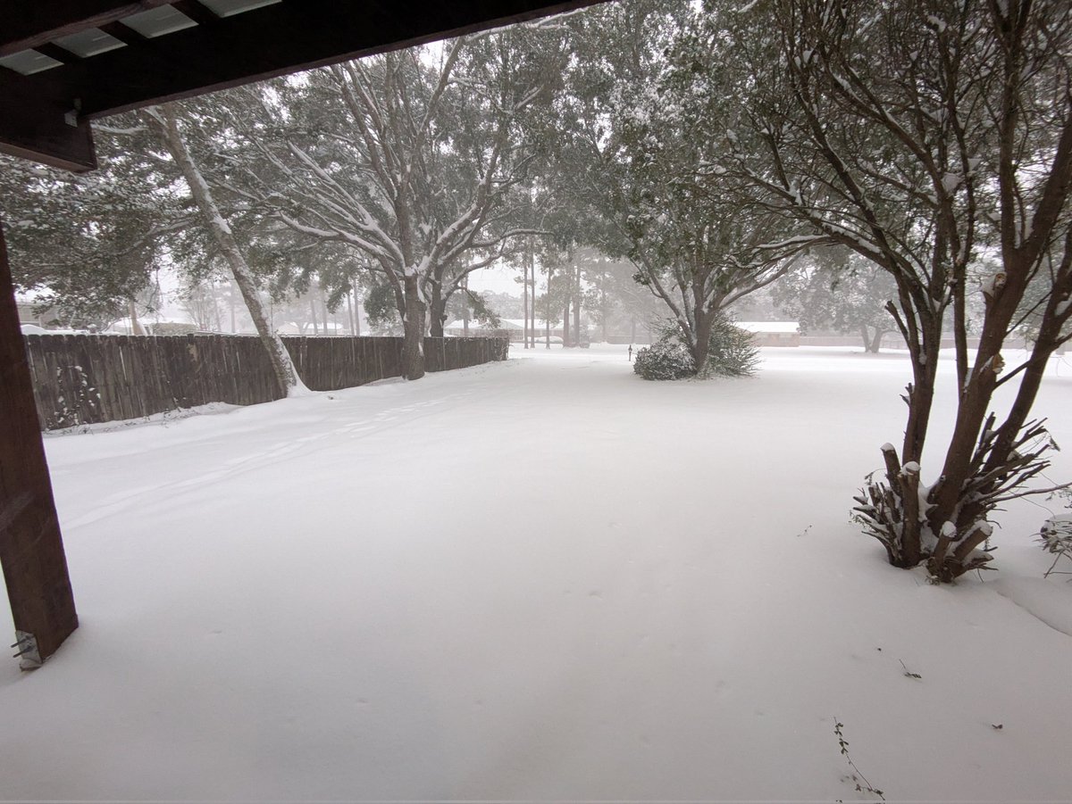 Last pic before sun goes down.  Up to 5-6".