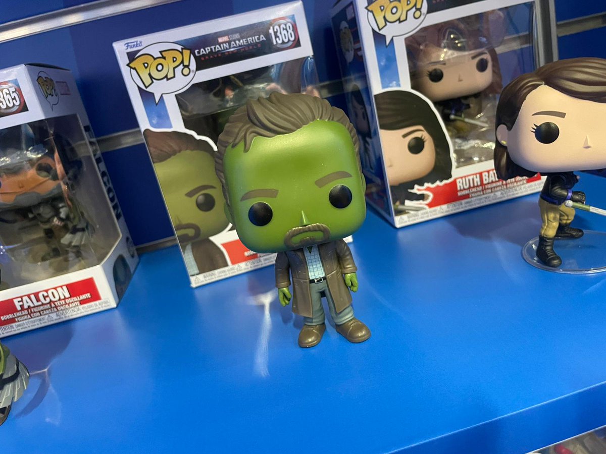 Kidzcoolit's tweet photo. The Leader Funko Pop for a Brave New World at toy fair london 

❗️❗️First look for the Leader ❗️❗️ https://t.co/GyMMCHwC70