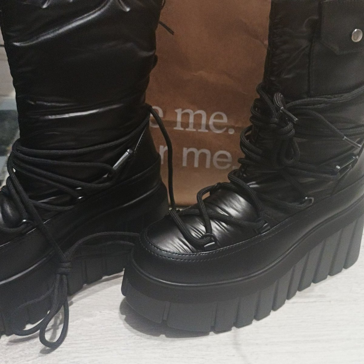 koscbiodrowa's tweet photo. new shoes https://t.co/2mxvCCGDOO