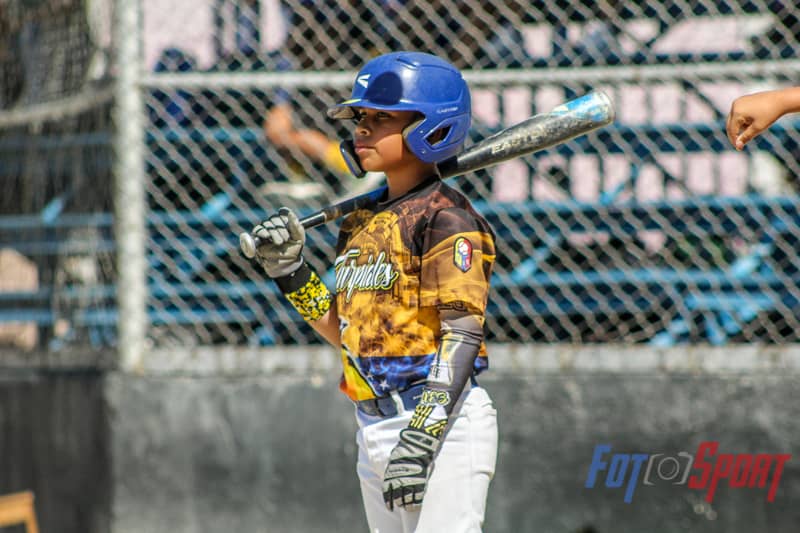 FotoSportGroup's tweet photo. Elian Durán #17 de #Turpiales
Campeonato Estadal de Clubes #InfantilAA 👏🏻🏆 de @AsoAragua
🏟 Natividad Patiño
📍Palo Negro
@fevebeisbol
#SembrandoBeisbol🌱 https://t.co/aMFBT2Zq7y
