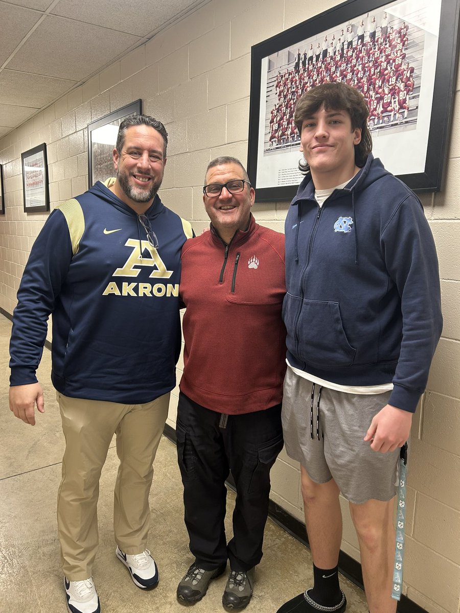 Newark Wildcats Football tweet media