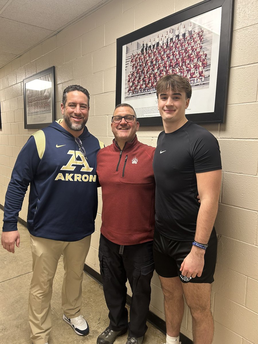 Newark Wildcats Football tweet media