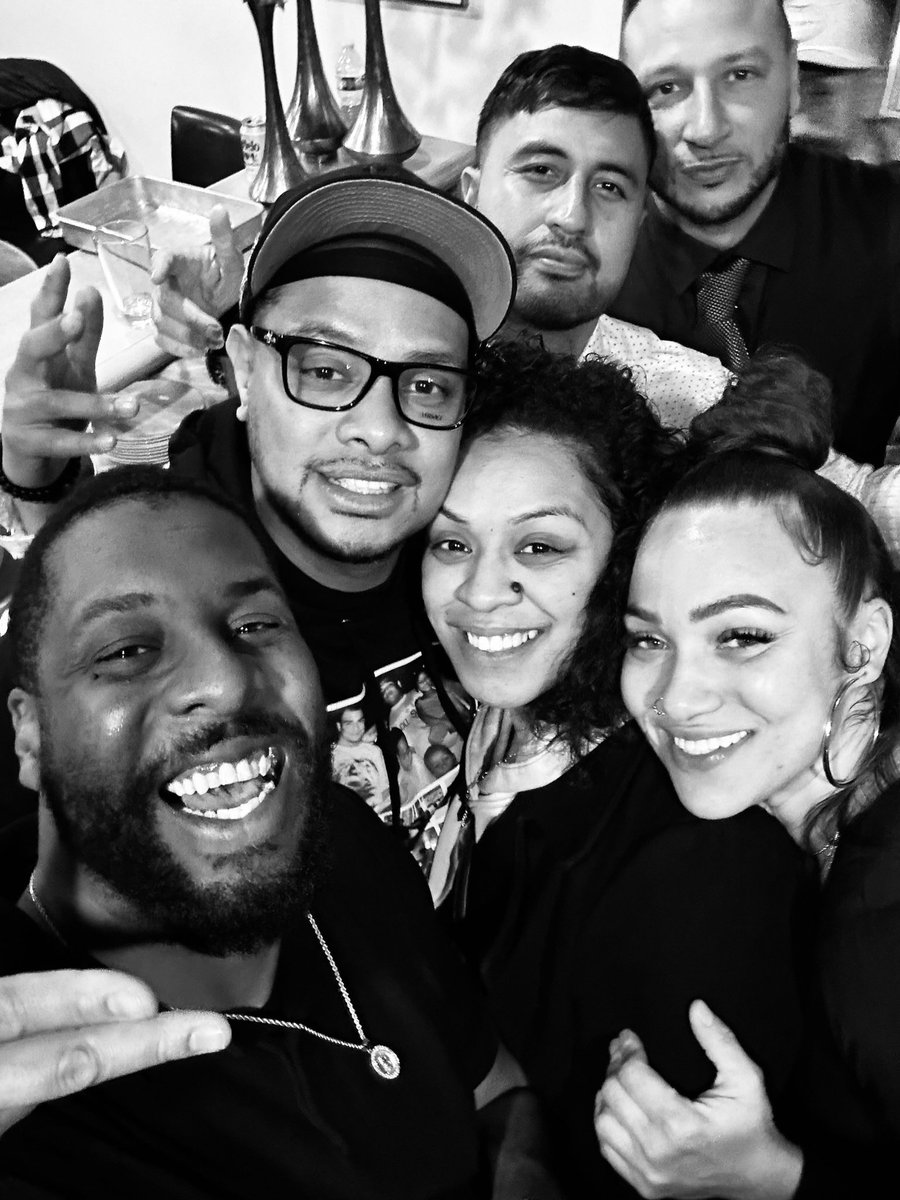 Bmoorelikeme85's tweet photo. #FAMILY #LKWD https://t.co/hybJBNhjGg