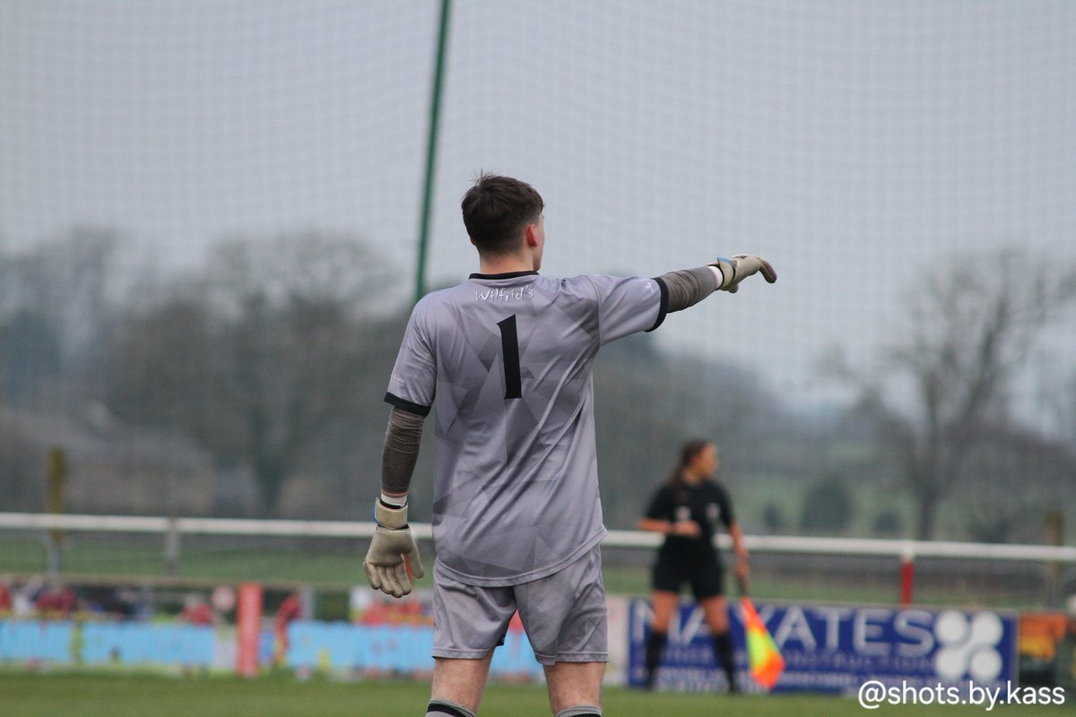 Incredible performance in game + two saves in the shootout.

Unreal tonight you <a href="/kierbarry/">Kier Barry</a> 👏

#UpTheRidge