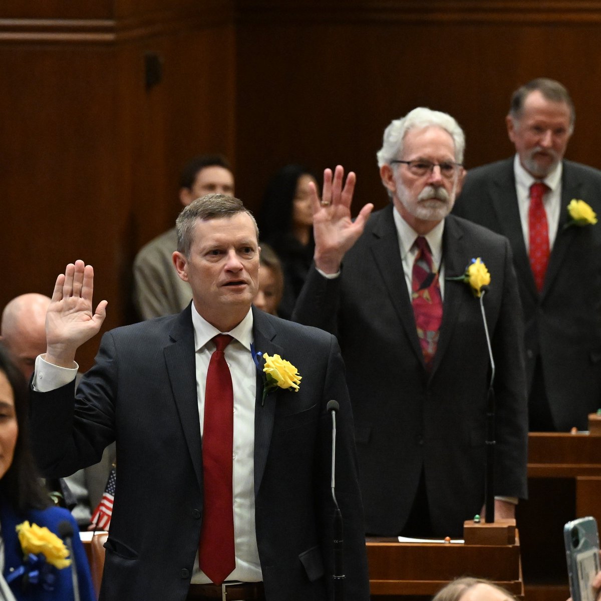 ORSenateGOP's tweet image. Happy first day of the 2025 Legislative Session! #orpol #orleg