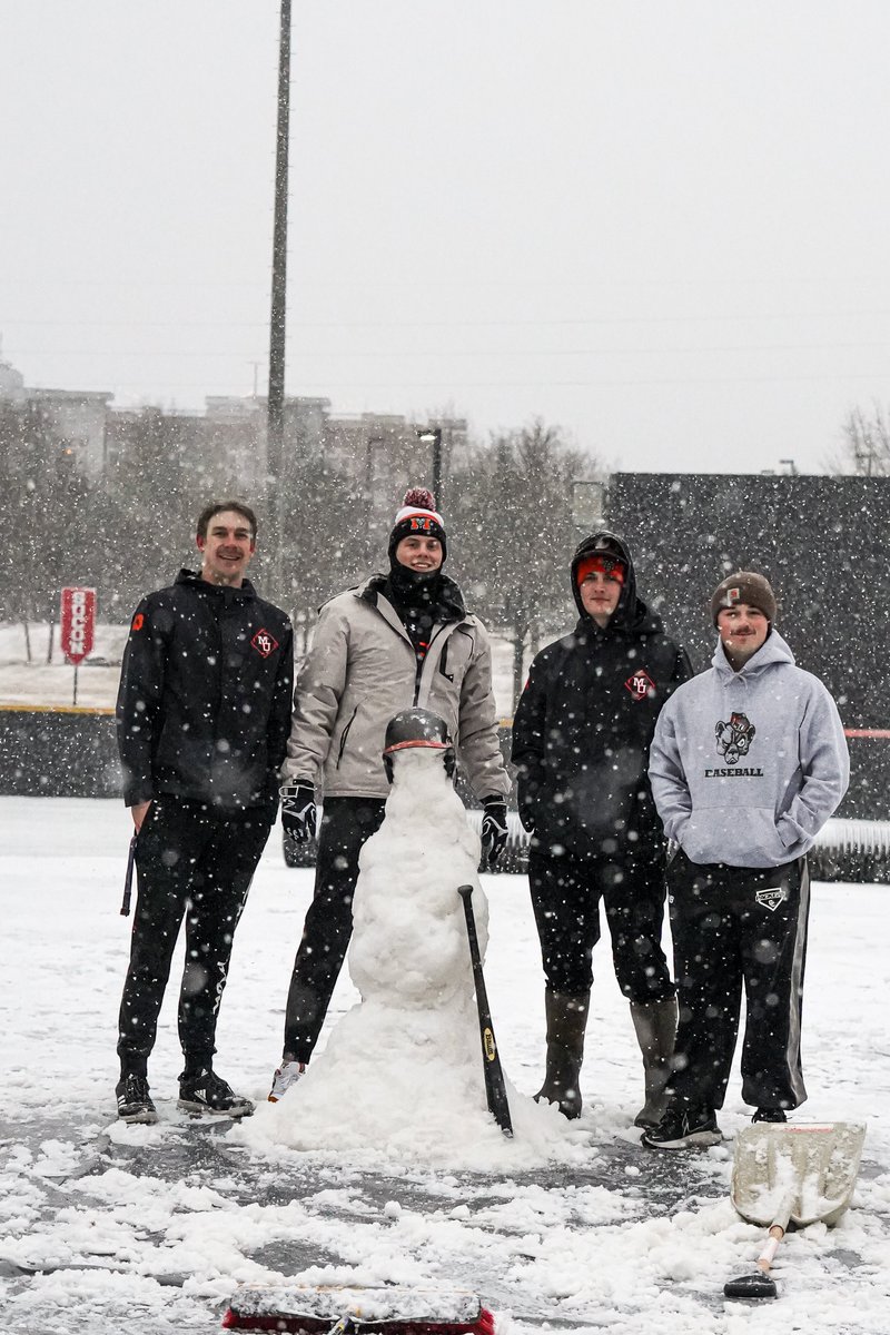 Snow day at the Claude ❄️

#GoodToGreat | #WinnersWin