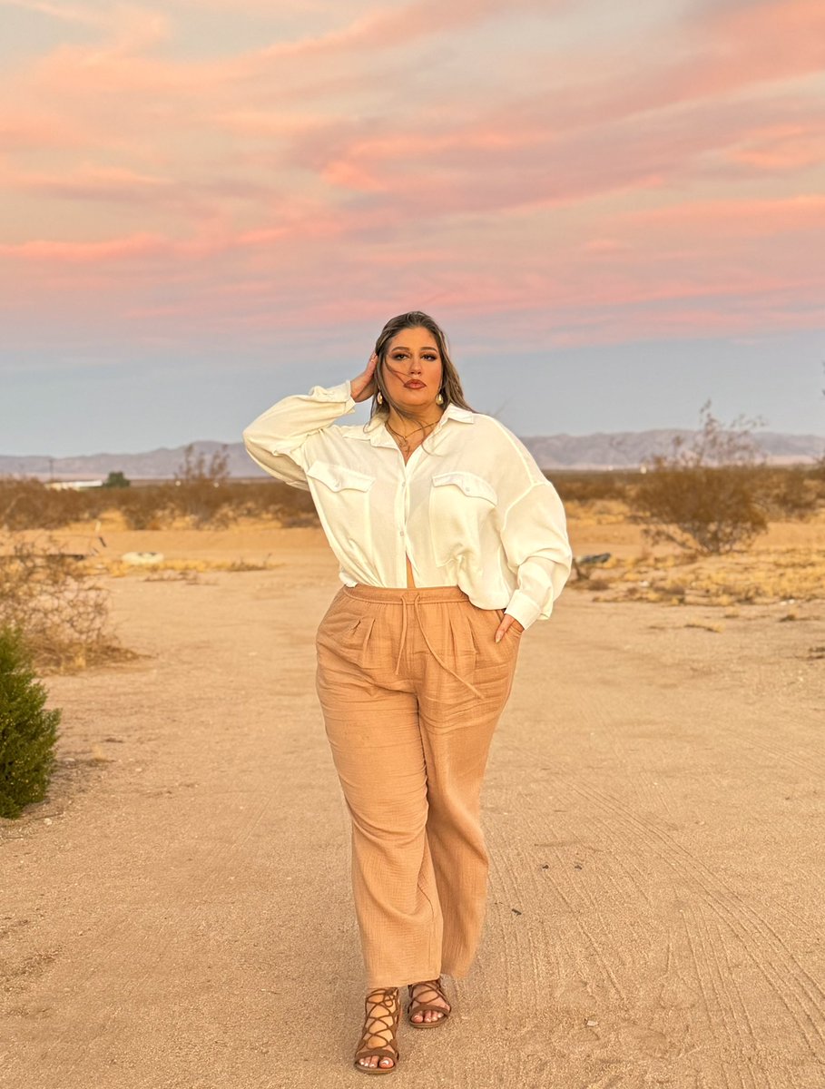 MarMystical's tweet photo. ✨It is time for me to reintroduce myself✨
•My name is Maria Antonietta D’Amato☺️
•I am Sicilian🇮🇹
•I’ve owned my Psychic Business-Mysticalmar for about 7️⃣ years now
•I Model &amp; Create Fashion, Places, &amp; Beauty Vlogs📸💄🎥
•In my free time I like to travel and be in https://t.co/HNFZfLaYoj