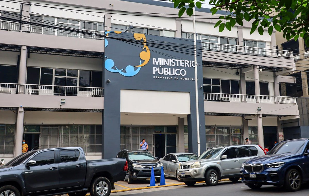 criteriohn's tweet image. 🚨El caso "Helios": El Ministerio Público investiga el desvío de 143 millones de lempiras en #Corrupción #Estatal🚨
👇Lee el artículo completo 👇
criterio.hn/el-caso-helios…

#CasoHelios